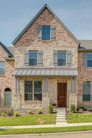 Building Photo - 1186 Lake City Ave