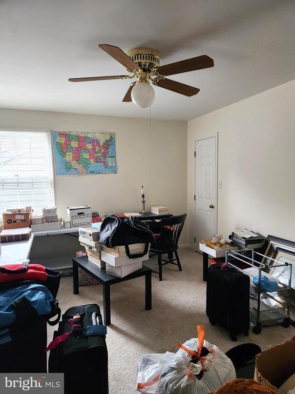 Building Photo - 5 Harlech Dr