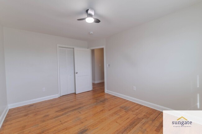Building Photo - 5405 Moravia Rd