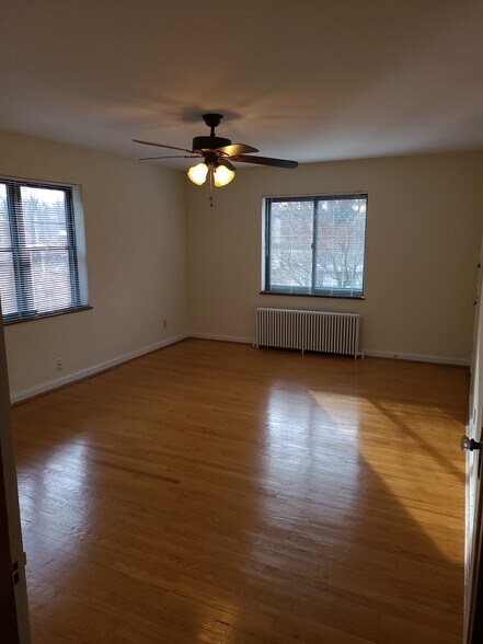 Building Photo - 234 Woolper Ave