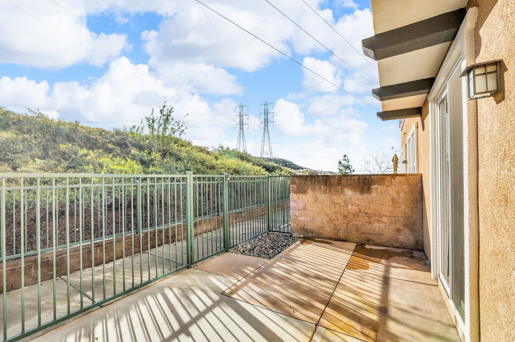 Building Photo - 16710 Nicklaus Dr