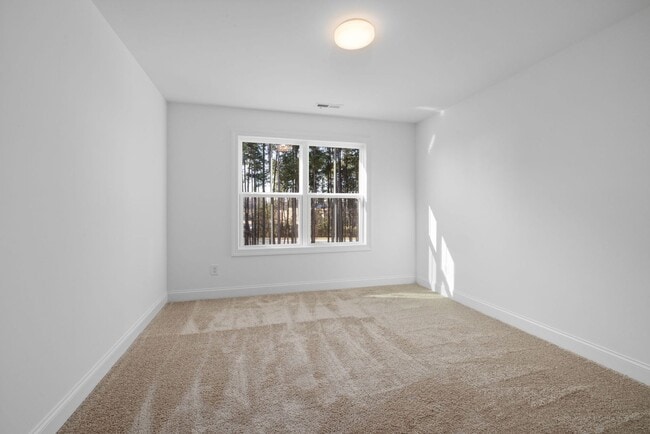 Building Photo - Newly Built 4BD, 3.5BA End-Unit Raleigh To...