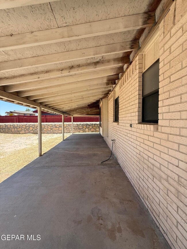 Building Photo - 11708 Sierra Azul Dr