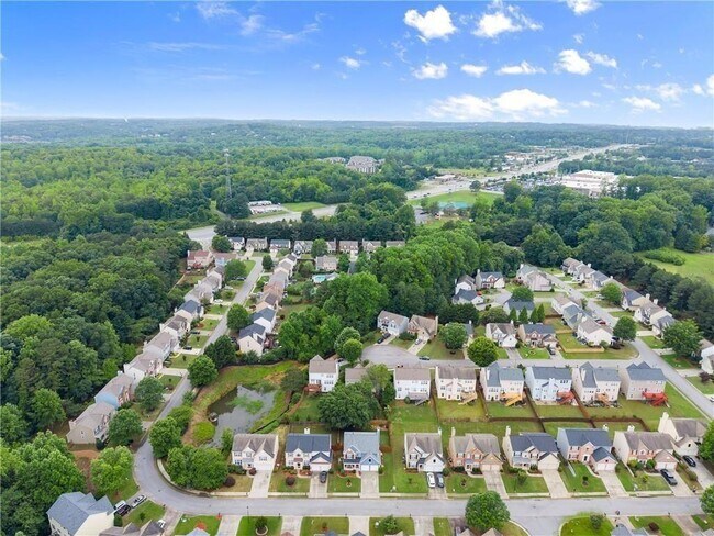 Building Photo - 2530 Vistoria Dr