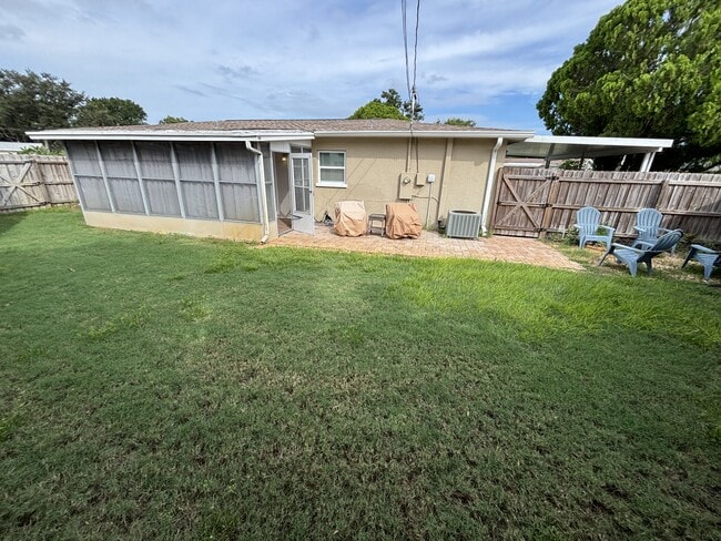 Building Photo - 11253 109th Ln N