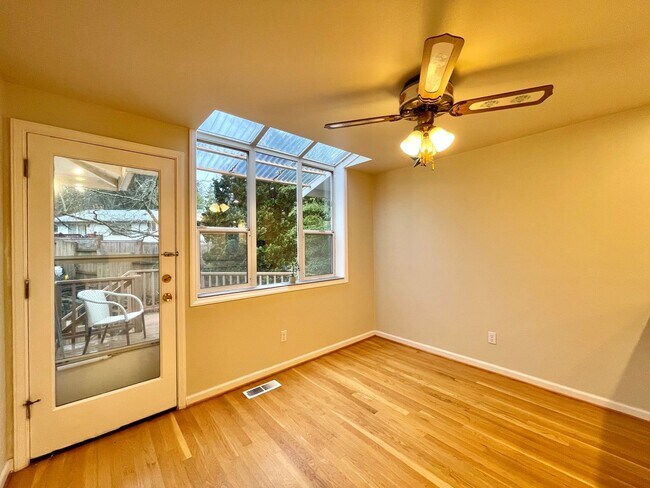 Building Photo - Great Home for rent