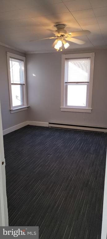Building Photo - 15 B Terrace Ave