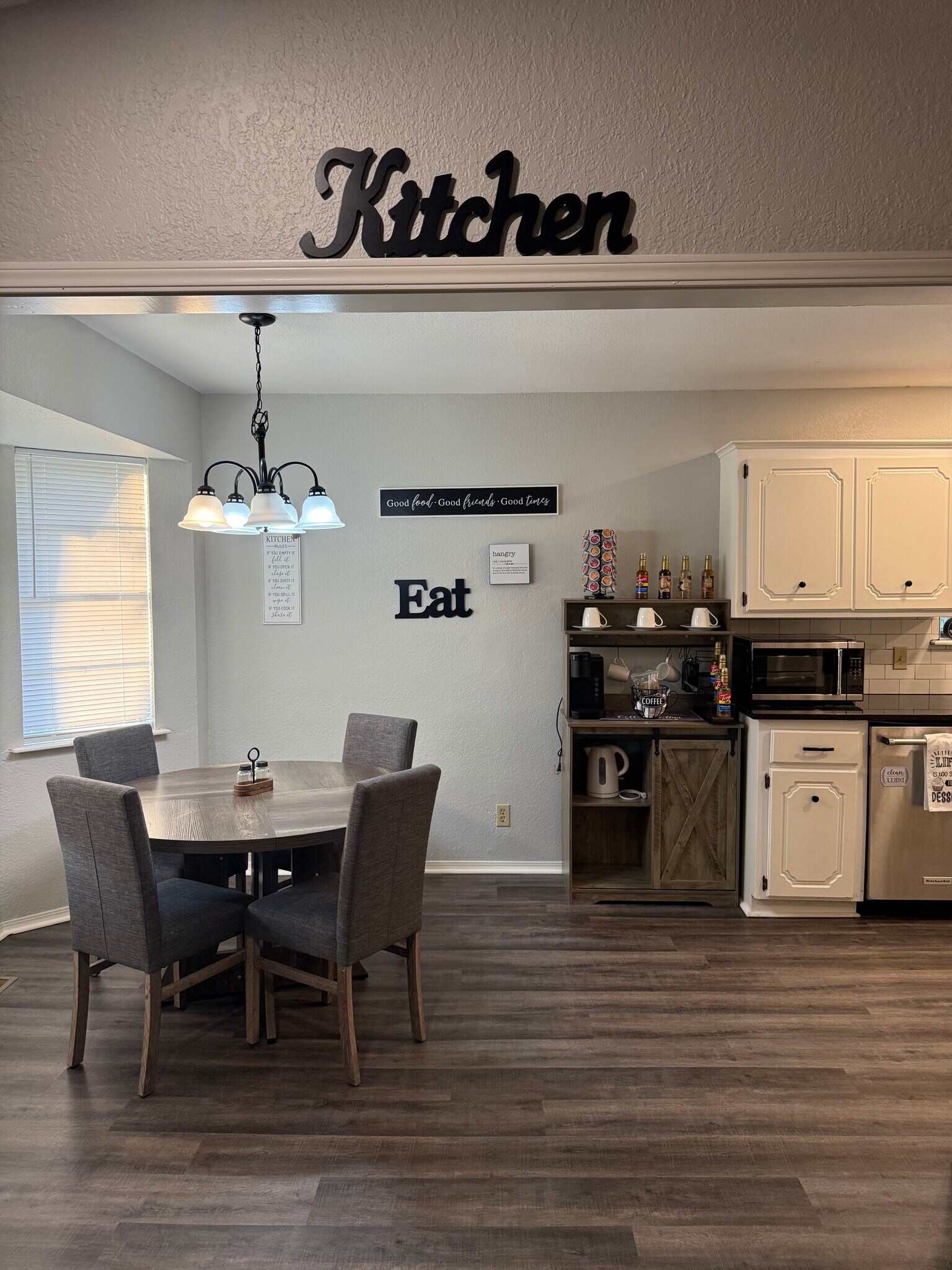 Building Photo - 1408 N Juniper Ave