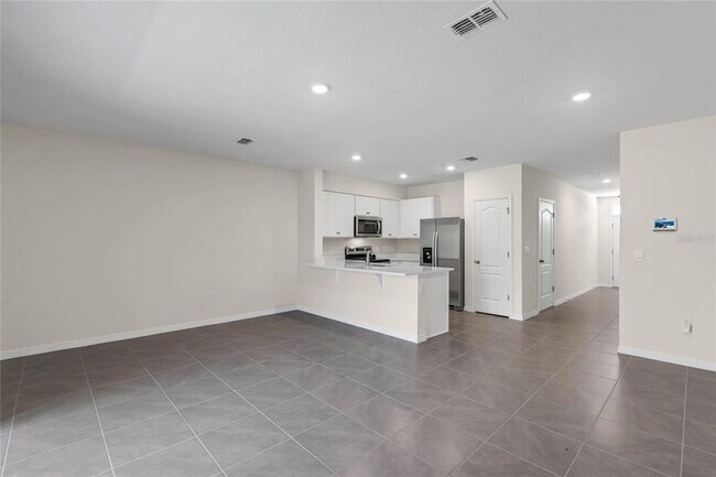 Building Photo - 2340 Penguin Blvd