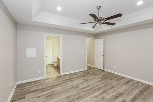 Building Photo - 12018 Cheviott Hill Ln