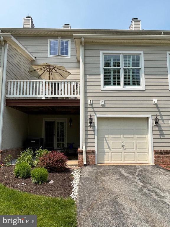 Building Photo - 571 Gramercy Ln