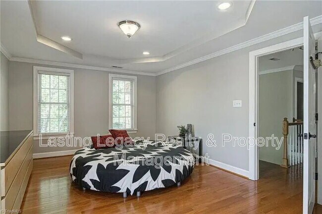 Building Photo - 475 Ashbry Run Dr