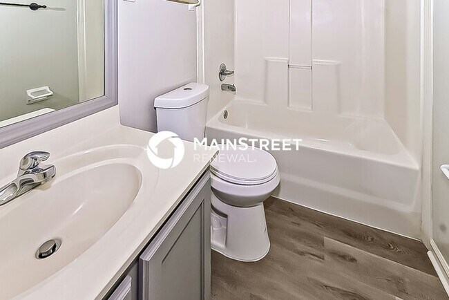 Building Photo - 3 Bedroom Pet-Friendly Home in Memphis, TN with Main Street Renewal