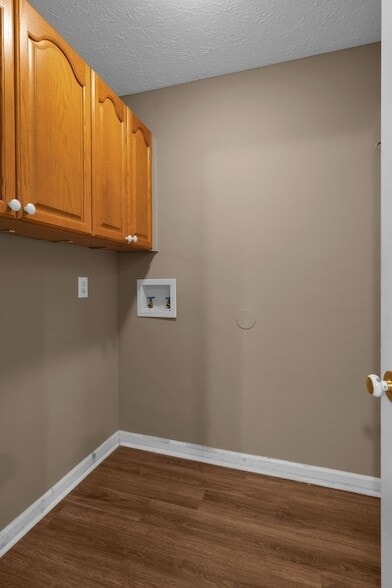 Building Photo - 1409 Aaronwood Dr