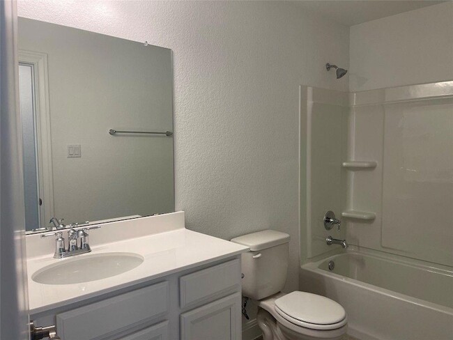 Building Photo - 304 Harbors Ln