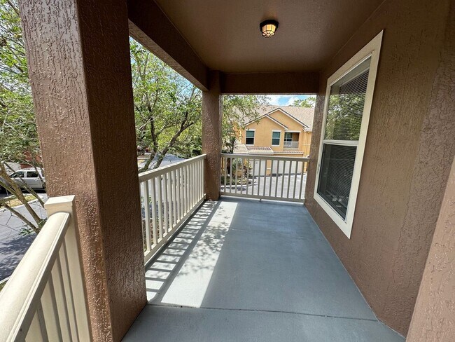 Building Photo - 8836 Villa View Cir
