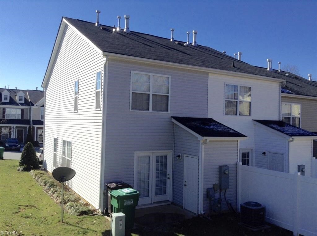 Brighter homes, better living! - 4011 Tarrant Trace Cir