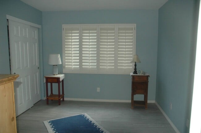 Building Photo - Available NOW Charming 3-Bedroom Home for ...