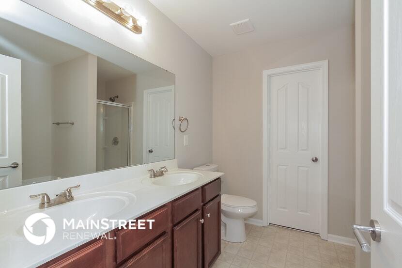 Building Photo - 6607 Eastfield Park Dr