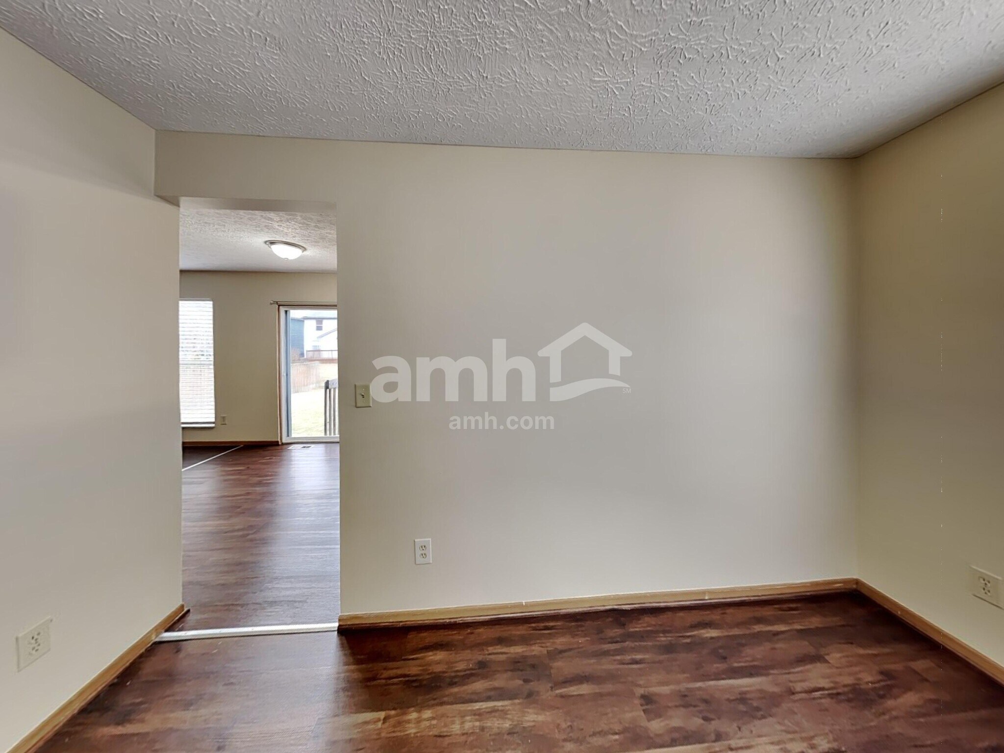 Building Photo - 5888 Gazelle Dr