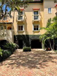 Building Photo - 6204 Paradise Point Dr
