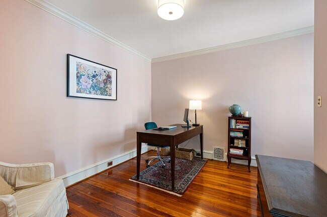 Building Photo - Beautiful townhome with Brandywine River views