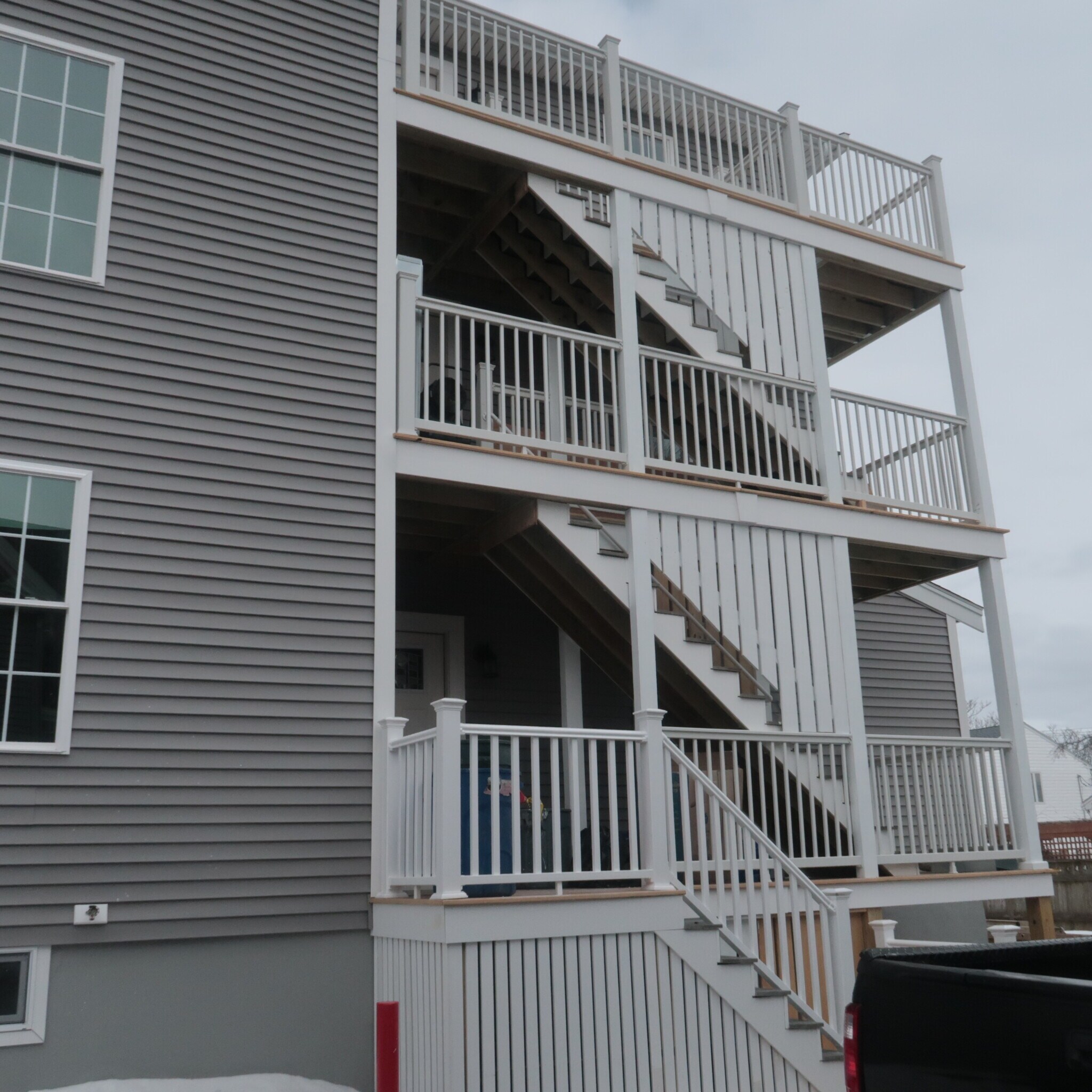 Building Photo - 32 Newhall St