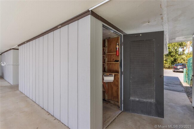 Building Photo - 1542 Jupiter Cove Dr