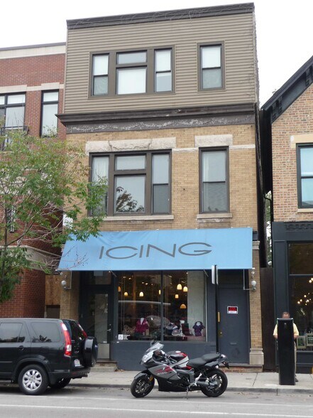 Building Photo - 2040 N Halsted St