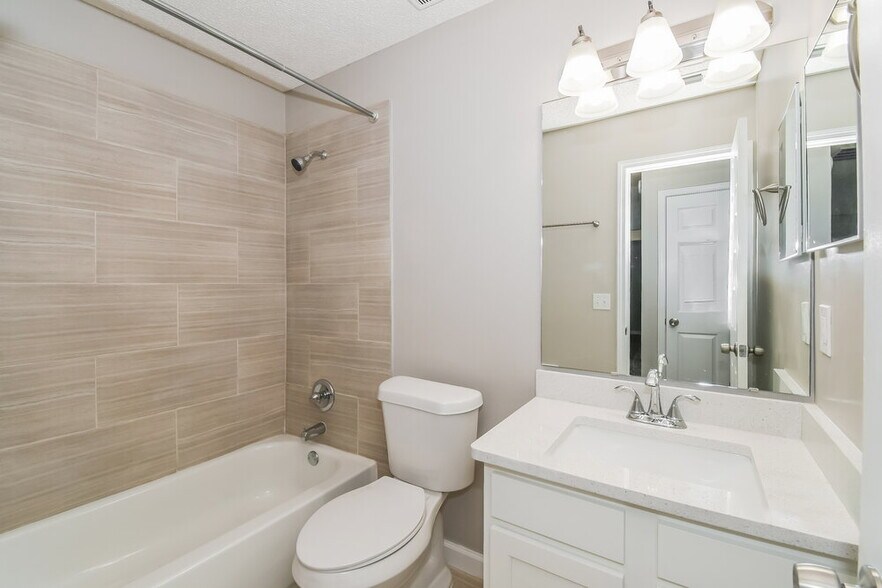 Building Photo - 4420 Palmetto Inlet W