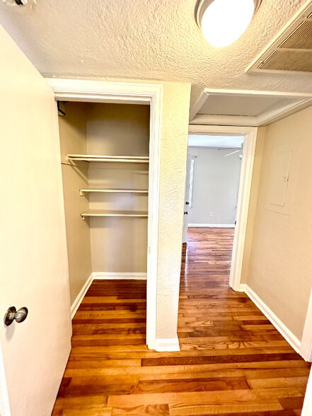 Building Photo - 1409 San Juan Ct