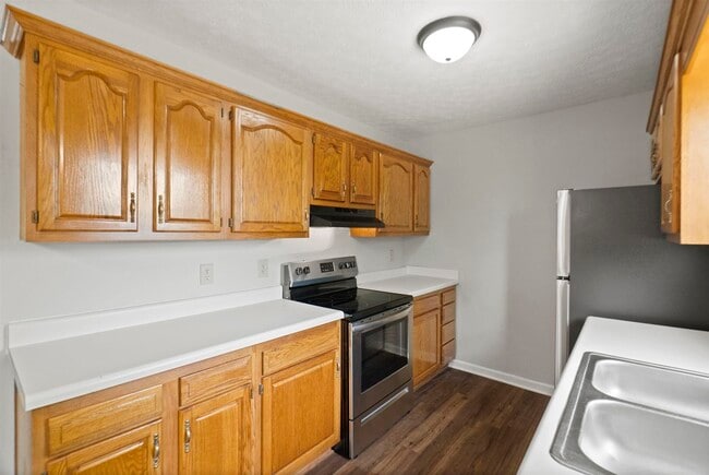 Building Photo - 1204 Derek Dr