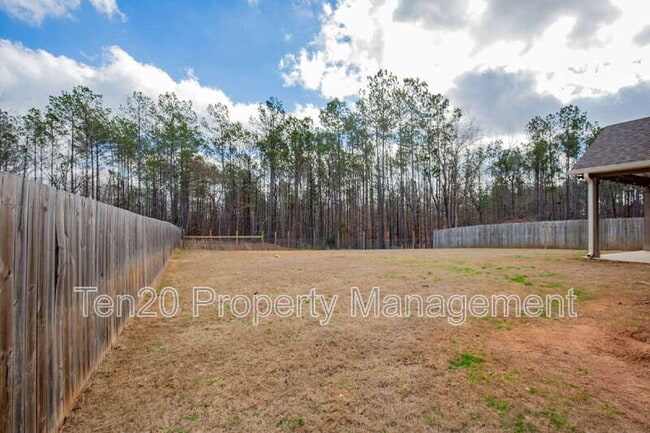 Building Photo - 122 Cedar Wy