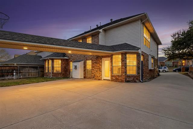 Building Photo - 6440 Fianna Hills Dr