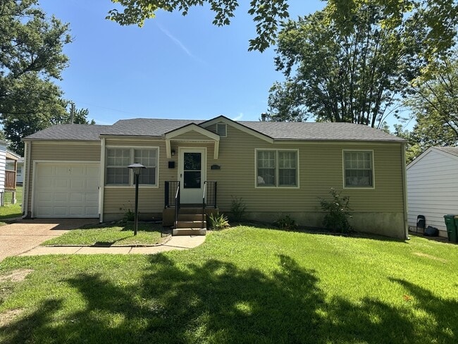 Primary Photo - 10110 Tappan Dr
