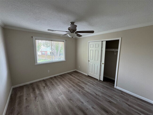 Building Photo - 10310 Sable Trail Ln