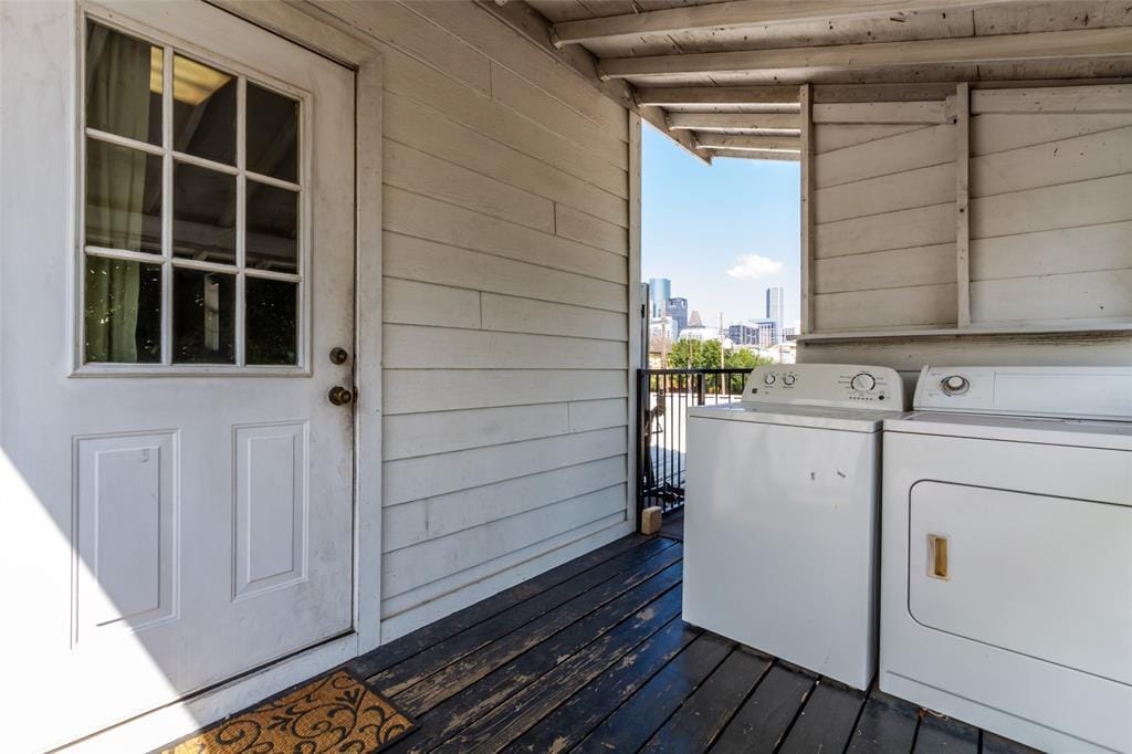 Back porch with Laundry - 2505 Austin St