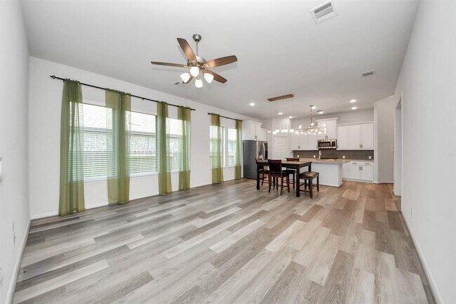 Building Photo - 11807 Latoveste Ln