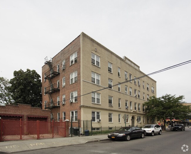 Alida 8715 Britton Ave Flushing NY 11373 Apartment Finder