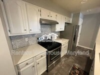 Building Photo - 1004 Jessicas Ct