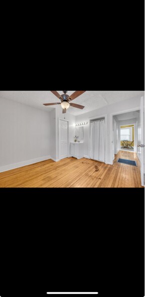 Building Photo - 1104 Liggett St