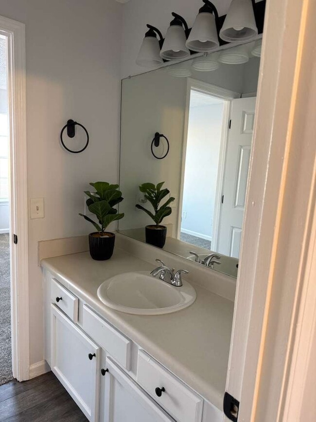 Building Photo - 6 Princeton Pl Dr