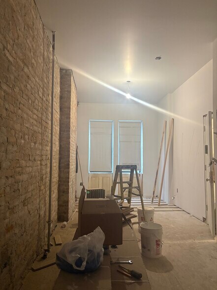 Building Photo - 1157 Greene Ave