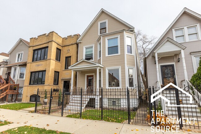 Building Photo - 3927 N Whipple St