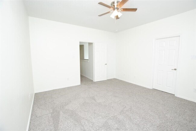 Building Photo - 3212 Victorian Manor Ln