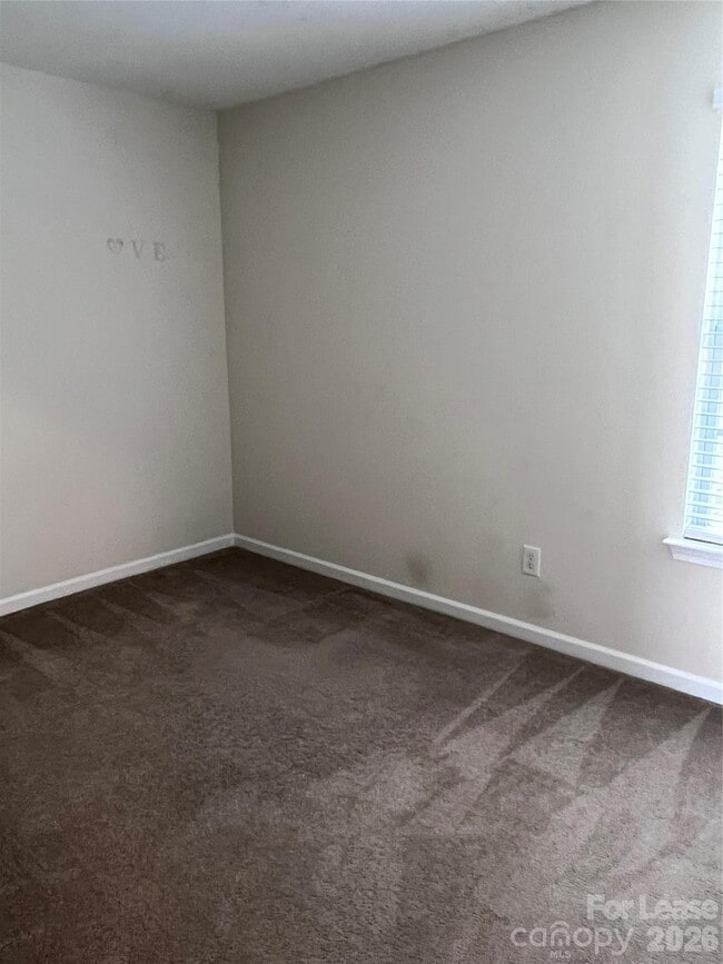 Building Photo - 2340 Wexford Way