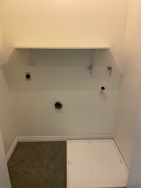 Laundry Room - 3246 Darby St