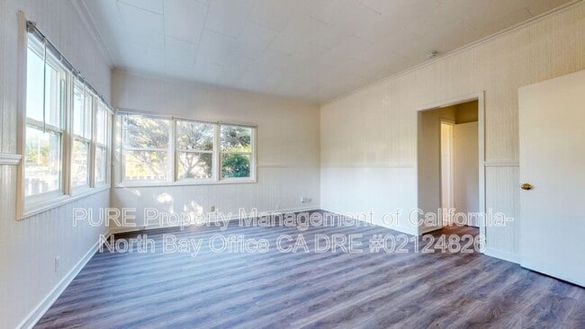Building Photo - 1430 Sonoma Ave