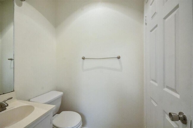 Building Photo - 2529 Rio Grande St