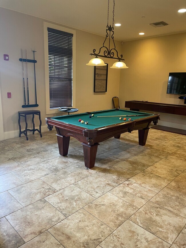 Building Photo - 6119 Maidenstone Way